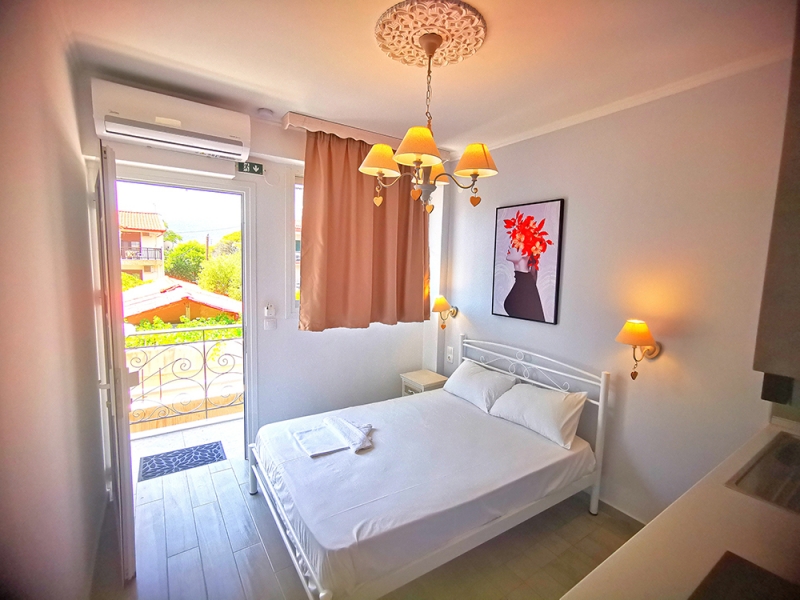 sarti vila ellinikon luxury apartments soba2