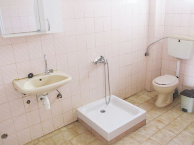  sarti vila george kupatilo