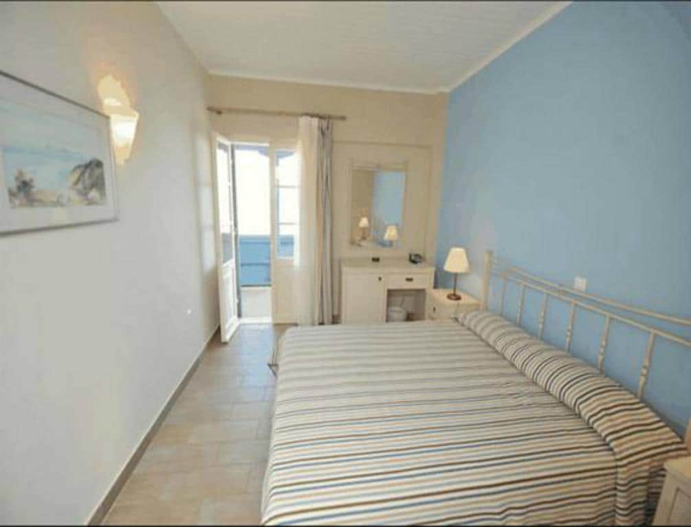 Hotel Agios Nikitas soba 3