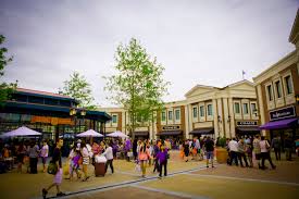 Outlet Parndorf Beč SCS Šoping Tura
