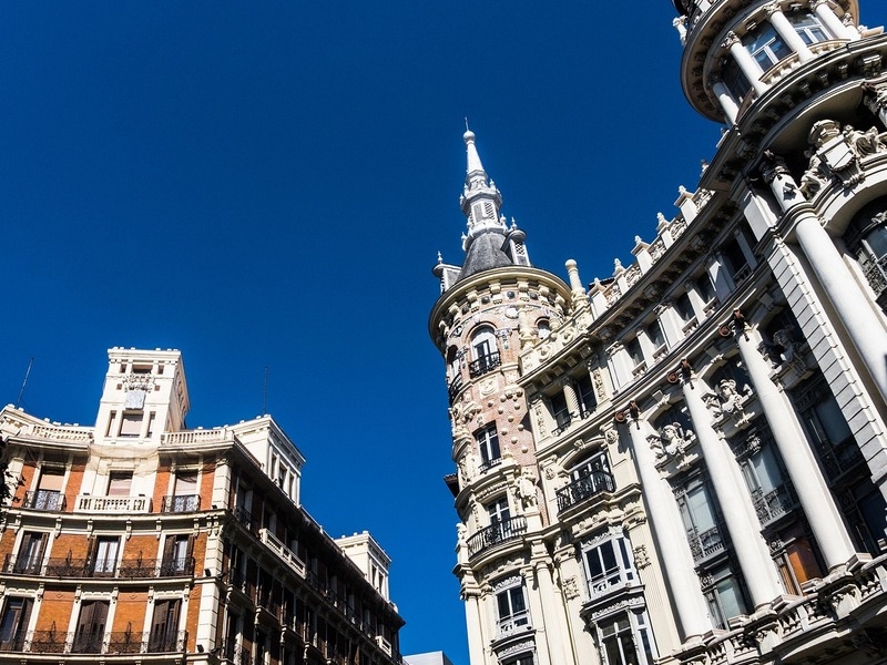 buildings-399592_1280.jpg