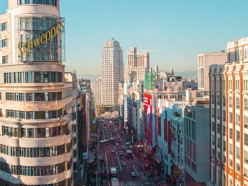 madrid-2809947_1280.jpg